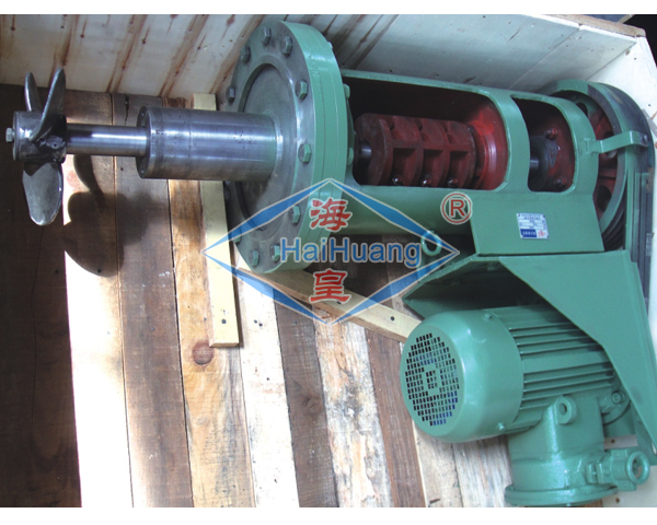 TD型帶傳動側入式攪拌機 TD型帶傳動側入式攪拌機